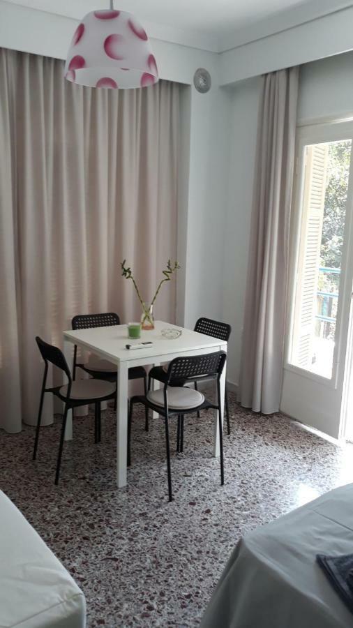 Anni's Cozy 50m From The Apartment Agía Triás